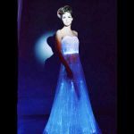 Robe longue lumineuse Y50 - couleurs multiples - télécommande (Lot 10 pcs)