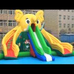 Toboggan gonflable aquatique Elephant de 11.40 x 8.50 x 7.20 mètres