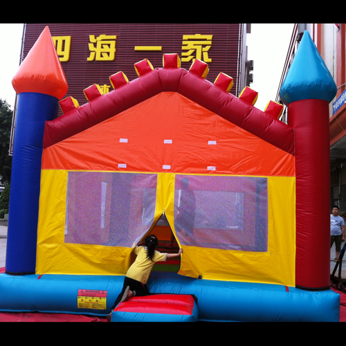 chateau gonflable J199 pic4