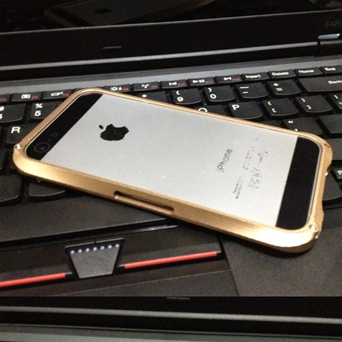 coque aluminium brosse Iphone5