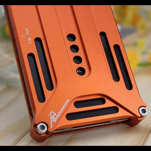 coque metal transformers Iphone5 pic3