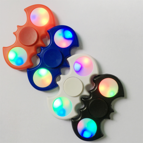 hand spinner lumineux led SPINNERYC1