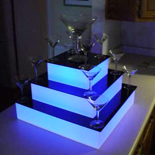 presentoir pyramide led 3 marches pic2