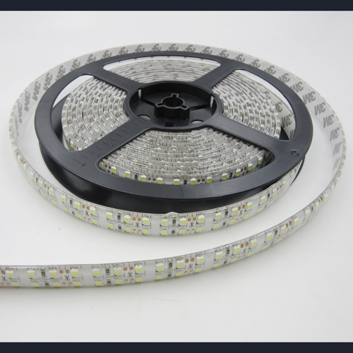 ruban led puissants SMD3528 240 leds m BTF352824IP65 pic4